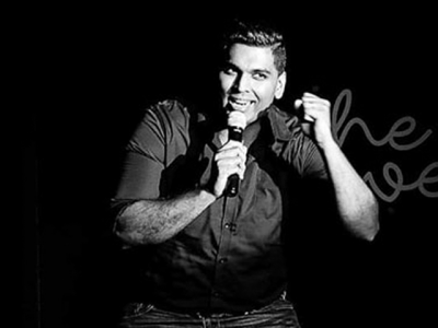 indian comedian dies onstage audience assumed it was part of the act