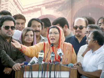 firdous awan visits kpc assures journalists of support