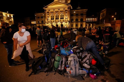 protesters occupy swiss square demanding action on climate change protesters occupy swiss square demanding action on climate change