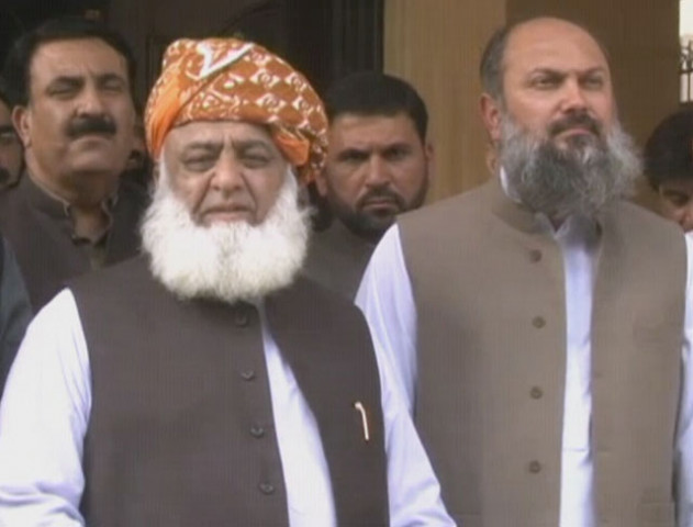 govt tries to woo fazl into sparing sanjrani govt tries to woo fazl into sparing sanjrani