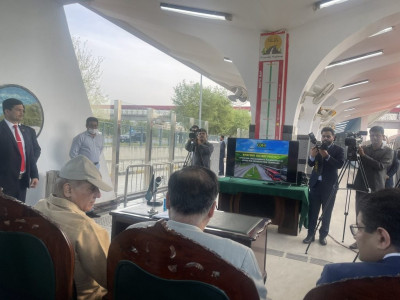 pm directs cda to start islamabad metro bus pm directs cda to start islamabad metro bus