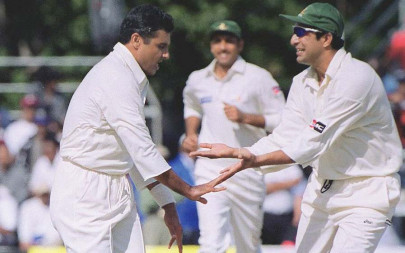 pakistan fast track coaching programme focus shifts from reverse swing to using the new ball