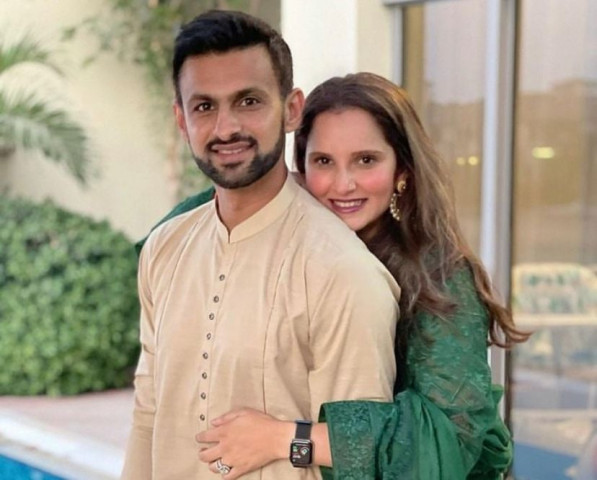 leave sania and i alone shoaib malik refuses to discuss personal matters leave sania and i alone shoaib malik refuses to discuss personal matters