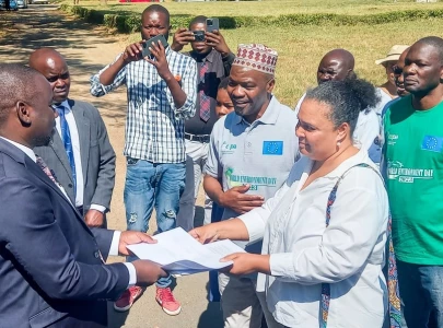 malawi announces ban on thin plastics to combat environmental pollution malawi announces ban on thin plastics to combat environmental pollution