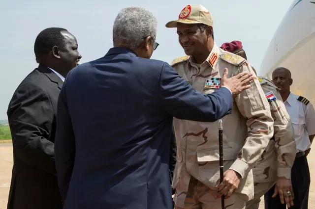 general mohamed hamdan daglo r the deputy chief of sudan 039 s ruling military council met rebel leaders in a meeting in juba photo afp general mohamed hamdan daglo r the deputy chief of sudan 039 s ruling military council met rebel leaders in a meeting in juba photo afp