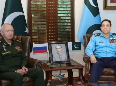pakistan russia discuss enhanced military cooperation and joint exercises
