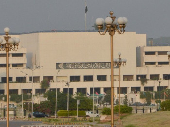 no talks as govt moves on after pti committee exits