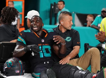 dolphins hill out for season after knee surgery