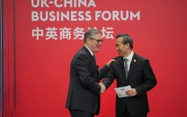 trump warns britain on china ties