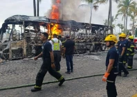 violence erupts in mexico after cartel leader killing