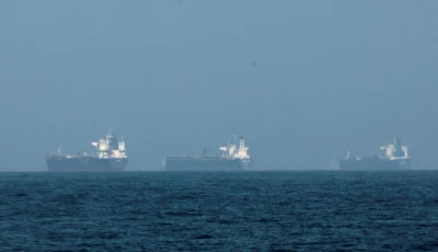 tankers are seen off the coast of fujairah as iran vows to fire on ships transiting the strait of hormuz amid the u s  israel conflict with iran in fujairah united arab emirates march 3 2026 photo reuters