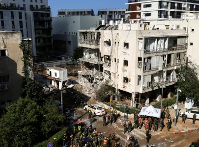 iran fires fresh missile waves at israel rejects trump s negotiation claims as fake news