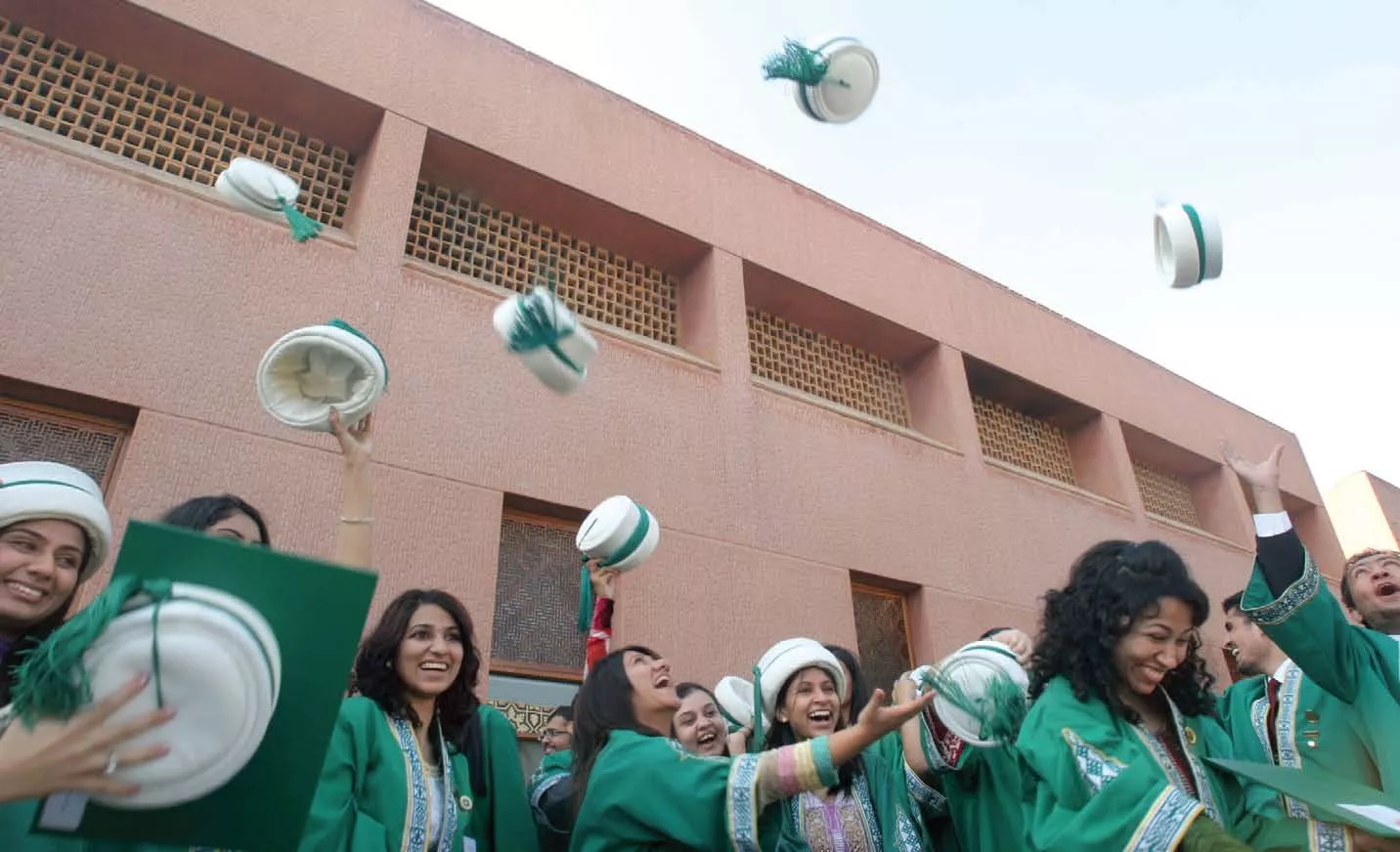 students celebrate their graduation at the aga khan university 039 s annual convocation photo athar khan express students celebrate their graduation at the aga khan university 039 s annual convocation photo athar khan express