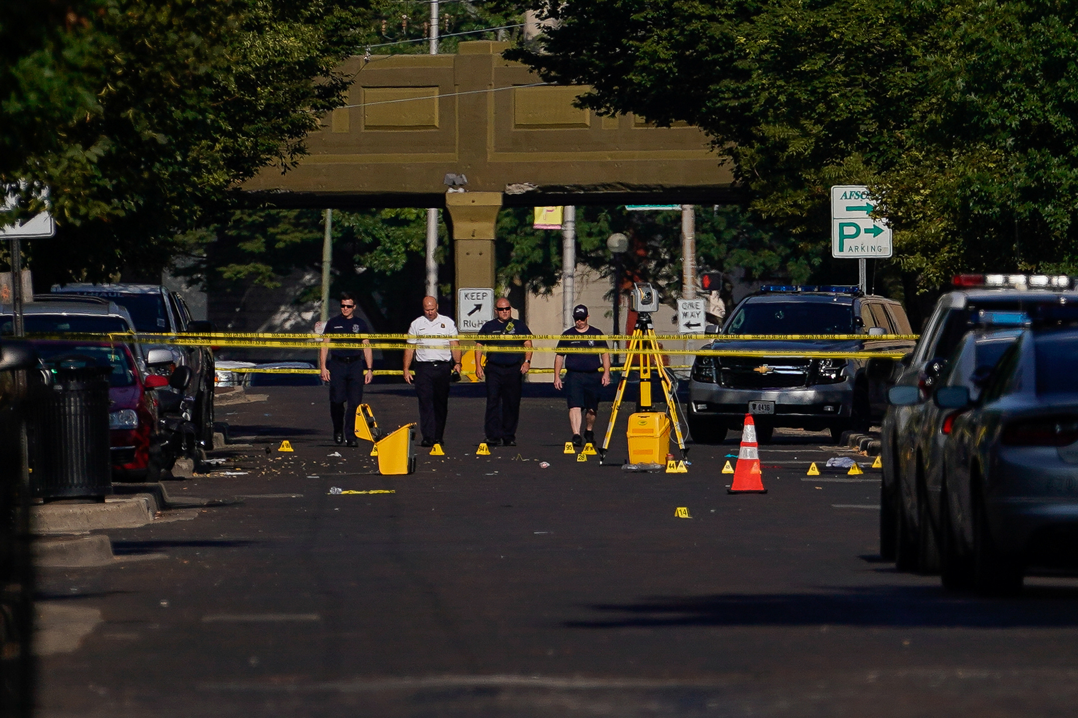 officials investigate the scene after a mass shooting in dayton photo reuters