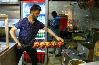 syrian eateries flourish in the heart of sudan s capital