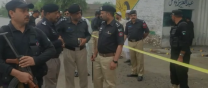 at least 10 injured in nowshera blast