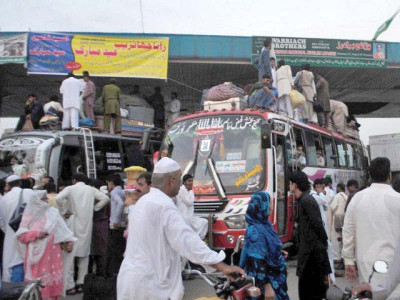 rta silent as passengers fleeced