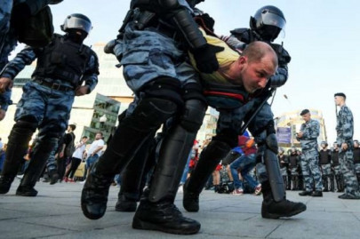russian opposition plans major moscow protest after crackdown russian opposition plans major moscow protest after crackdown