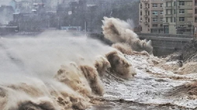 at least 13 dead 16 missing as typhoon lekima slams east china