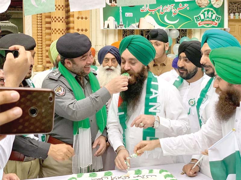 members of sikh community celebrate independence day photo express file