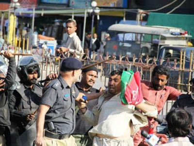 pti walay kon log o tusi