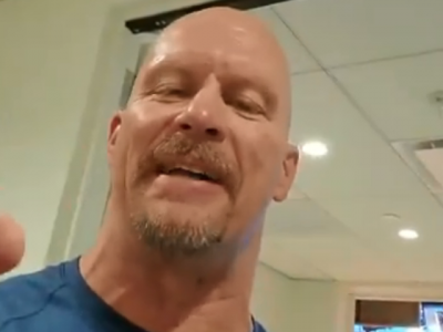 watch wwe wrestler stone cold wishes pakistanis independence day