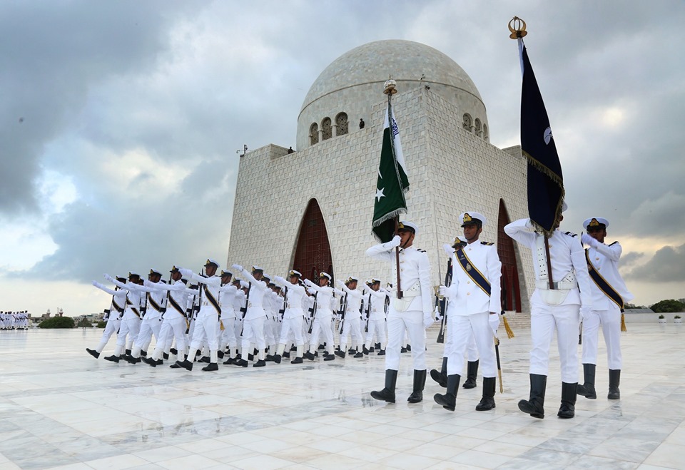 an impressive change of guard ceremony at quaid e azam 039 s mausoleum in karachi on wednesday photo pakistan navy