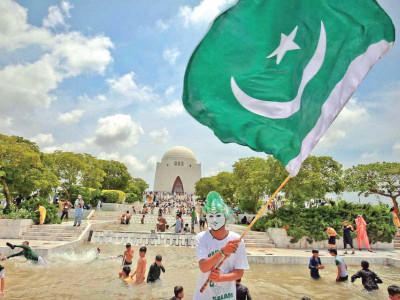 sindh celebrates independence day with national fervour