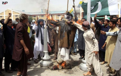 roaring support for kashmir as province observes black day roaring support for kashmir as province observes black day