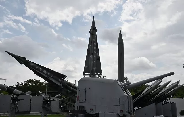 replicas of a north korean scud b missile centre r south korea 039 s nike c and l and hawk missiles r bottom are displayed at the korean war memorial in seoul photo afp replicas of a north korean scud b missile centre r south korea 039 s nike c and l and hawk missiles r bottom are displayed at the korean war memorial in seoul photo afp