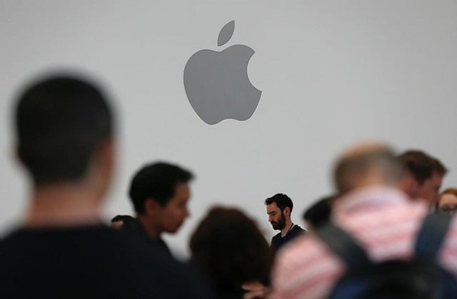 a demonstration of the newly released apple products is seen following the product launch event at the steve jobs theater in cupertino california us september 12 2018 photo reuters