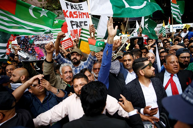 kashmir protests photo afp