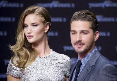 rampaging transformers smashes box office records