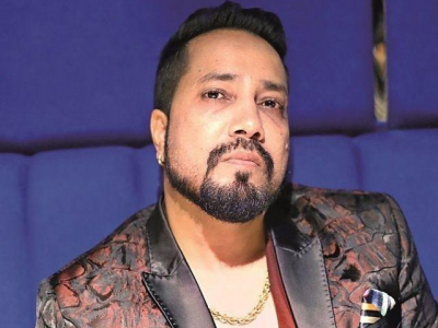 mika singh to meet officials over india ban