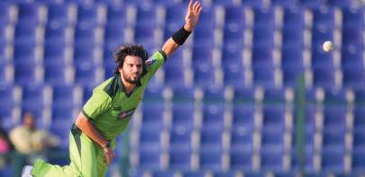 afridi on a roll for hampshire afridi on a roll for hampshire