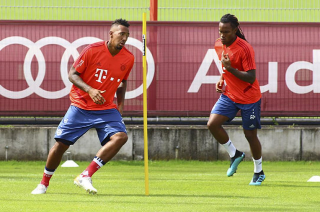 portuguese midfielder sanches and german defender boateng have both pushed for a move away from bayern in recent months both have dropped down the pecking order in their positions photo afp portuguese midfielder sanches and german defender boateng have both pushed for a move away from bayern in recent months both have dropped down the pecking order in their positions photo afp