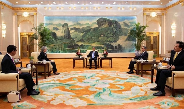 chinese premier li keqiang c meets south korean foreign minister kang kyung wha 2 l and japanese foreign minister taro kono l with chinese foreign minister wang yi 2 r at the great hall of the people ghop in beijing china 22 august 2019 photo reuters chinese premier li keqiang c meets south korean foreign minister kang kyung wha 2 l and japanese foreign minister taro kono l with chinese foreign minister wang yi 2 r at the great hall of the people ghop in beijing china 22 august 2019 photo reuters