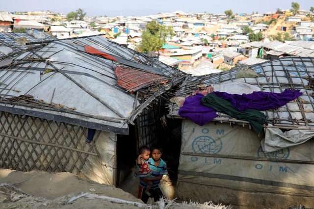 rohingya refugee children look on at the balukhali camp in cox s bazar bangladesh november 16 2018 photo reuters rohingya refugee children look on at the balukhali camp in cox s bazar bangladesh november 16 2018 photo reuters