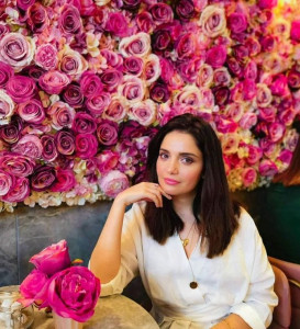 armeena khan to meet unicef representatives to discuss kashmir crisis