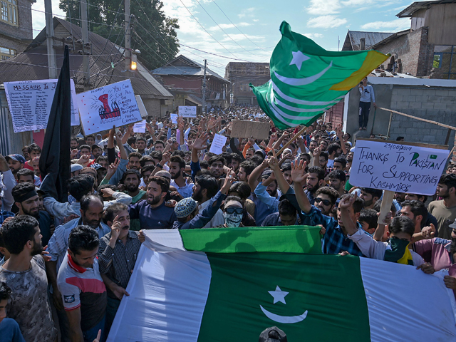 kashmiri muslims shout anti indian slogans during a protest at anchar soura locality of srinagar on august 23 2019 photo afp