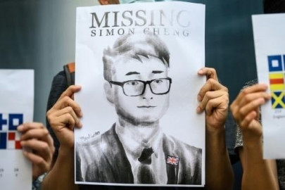 uk consulate staffer returns to hong kong after china detention family uk consulate staffer returns to hong kong after china detention family