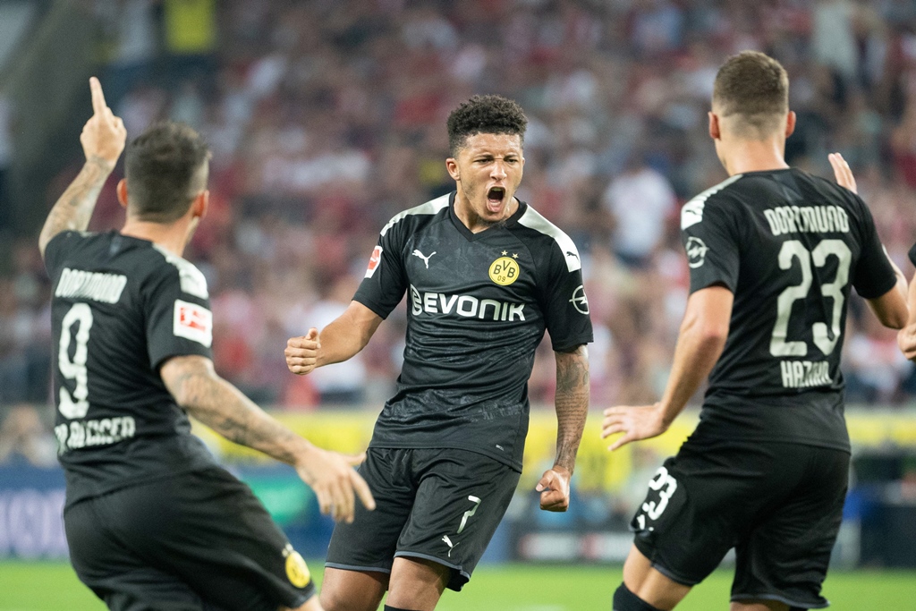 lacking energy dortmund who got their title charge off to a flying start with a 5 1 win at home to augsburg last week looked lacklustre by contrast photo afp