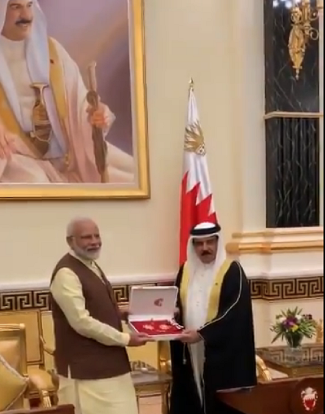 modi conferred the king hamad order of the renaissance in bahrain