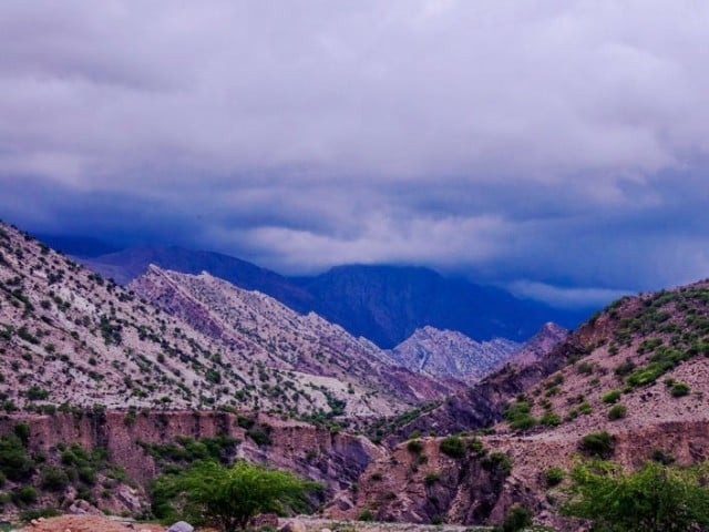 the most famous site on fort munro is dames lake where many species of birds can be found koh e suleman darazinda dera ismail khan kpk photo asif nawaz the most famous site on fort munro is dames lake where many species of birds can be found koh e suleman darazinda dera ismail khan kpk photo asif nawaz