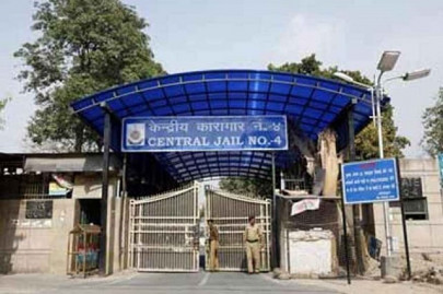 in india s tihar jail prisoner swallows cellphone to hide it from officers in india s tihar jail prisoner swallows cellphone to hide it from officers