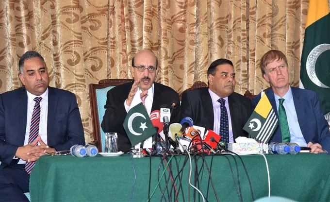 ajk president sardar masood briefs media with a delgation from uk on tuesday ajk president sardar masood briefs media with a delgation from uk on tuesday