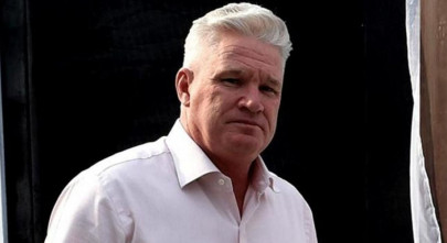 jones hints at big news amid pakistan coaching speculations