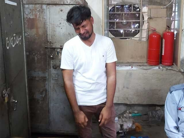 daniyal enters girls hostel of bahauddin zakaria university with his female peer photo express daniyal enters girls hostel of bahauddin zakaria university with his female peer photo express