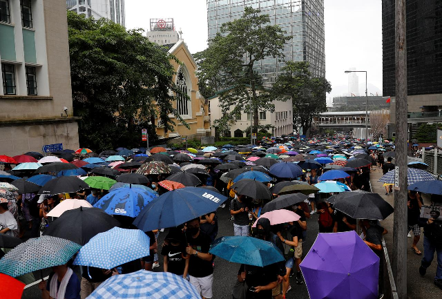 protesters in the rain photo reuters protesters in the rain photo reuters