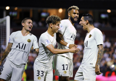 psg win in latest ligue 1 game to be halted psg win in latest ligue 1 game to be halted